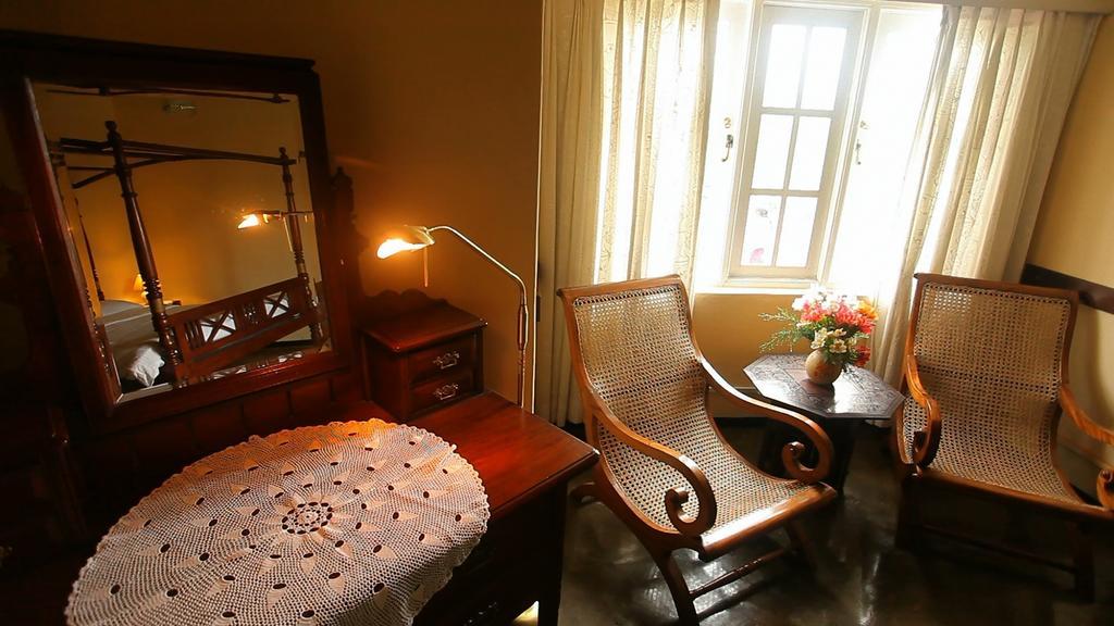 Senani Colonial Holiday Bungalow Nuwara Eliya Quarto foto